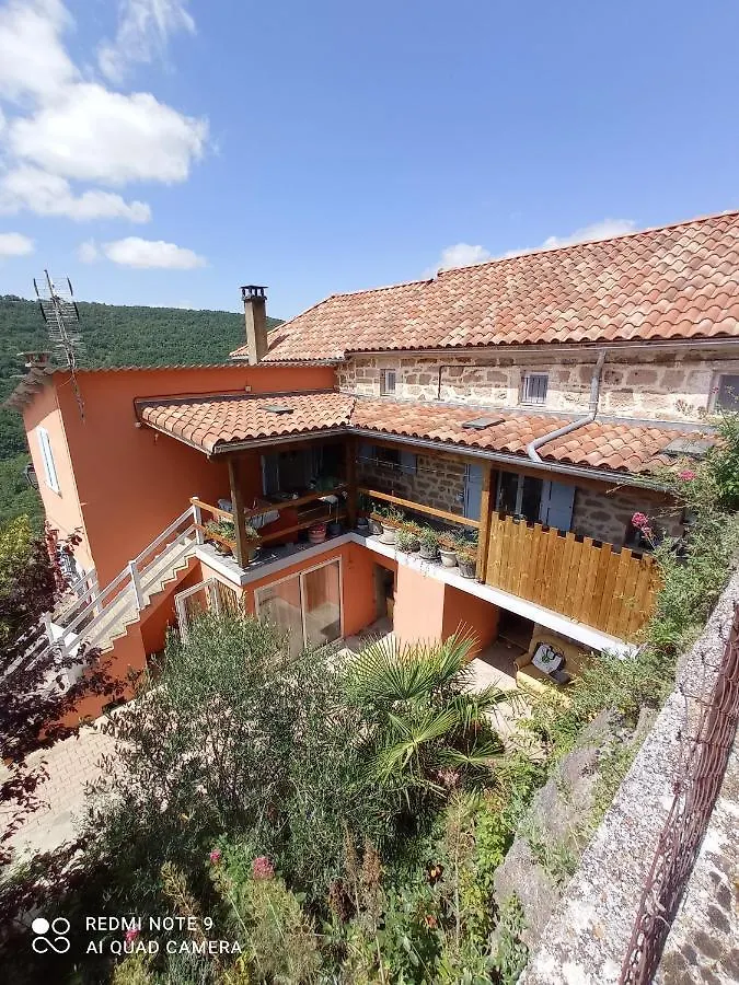 Villa Maison de campagne tout confort, bol d'air frais à Saint-Beauzely
