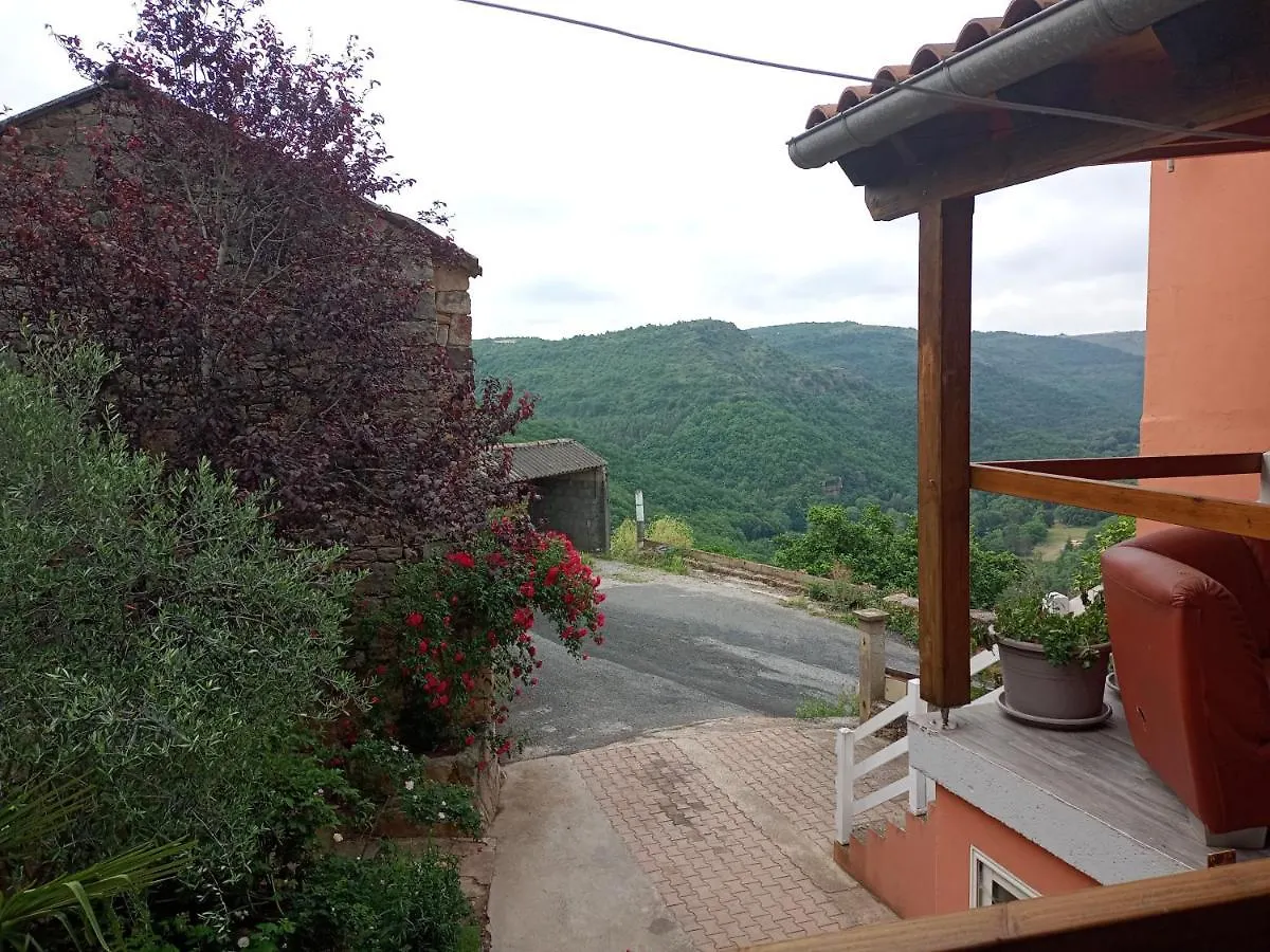 Hébergement de vacances Villa Maison de campagne tout confort, bol d'air frais à Saint-Beauzely